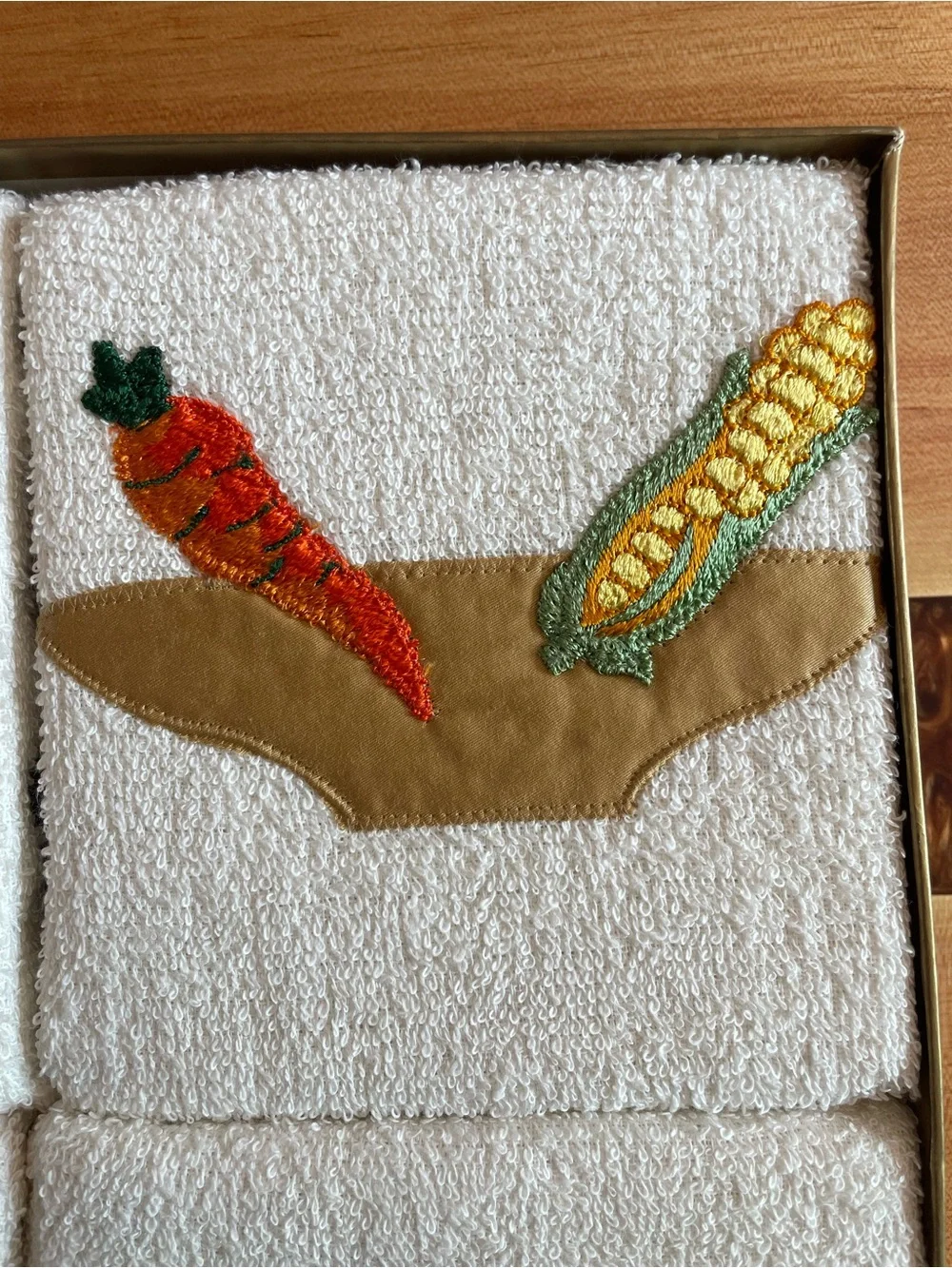 Vintage Abouchar embroidered kitchen towels-set of 4